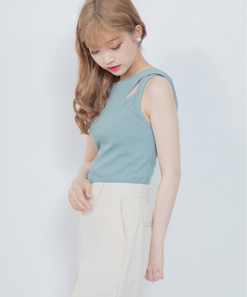 Mysa&Liina（ミーサリーナ）の「ショルダーデザインタンク（タンクトップ・レディース・ブラック/グレイッシュベージュ/アイボリー/ミント・M）」の9枚目の写真