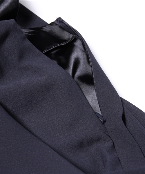 URBAN RESEARCH（アーバンリサーチ）の「UR COUTURE MAISON ショルダーフラワーワンピース（ドレス・レディース・ピンク/ブルー/ネイビー・38）」の12枚目の写真