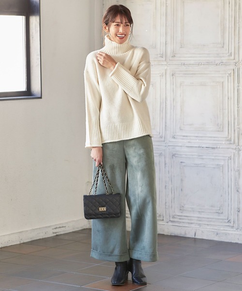 KOBE LETTUCE（コウベレタス）の「フェイクスエードセットアップ（セットアップ・レディース・ライトグレー/モスグリーン・FREE）」の16枚目の写真