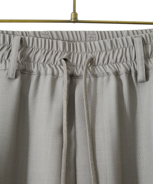 marka（マーカ）の「marka / マーカ：3TUCK TAPERED FIT EASY
