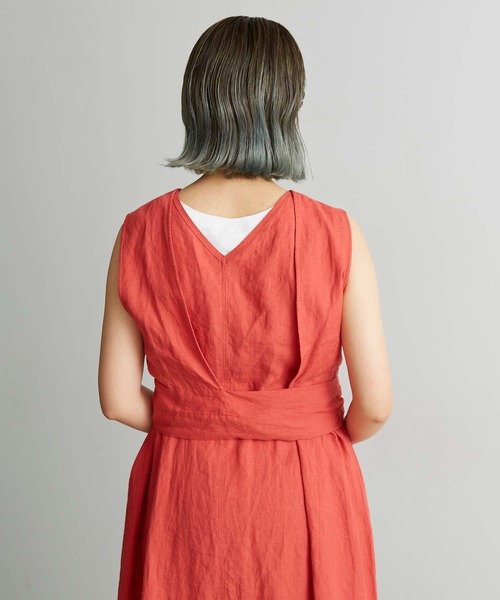 nitca（ニトカ）の「プレーンファブリックベルトブラウス（シャツ/ブラウス・レディース・レッド/ブラック/キナリ・FREE）」の6枚目の写真