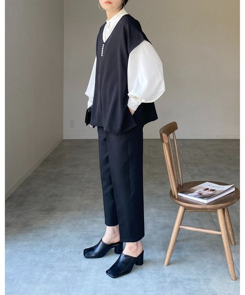 She's Closet(シーズクローゼット)の「バンドカラーボリューム袖長袖シャツ(シャツ/ブラウス・レディース・ホワイト/ブラック/ベージュ/ブルー・FREE)」の14枚目の写真