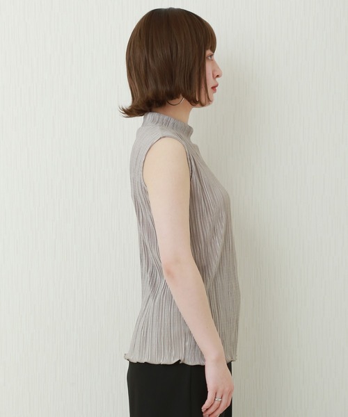 libelle more（リベル モア）の「ランダムプリーツメローノースリーブ（Tシャツ/カットソー・レディース・オフホワイト/ブラック/グレー/モカ/ベージュ・M）」の16枚目の写真