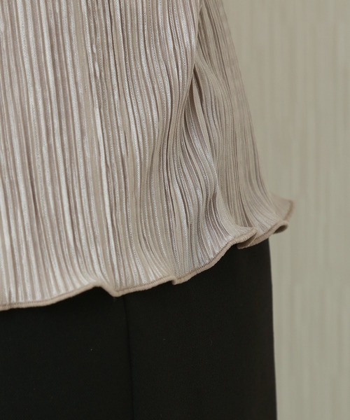 libelle more（リベル モア）の「ランダムプリーツメローノースリーブ（Tシャツ/カットソー・レディース・オフホワイト/ブラック/グレー/モカ/ベージュ・M）」の14枚目の写真