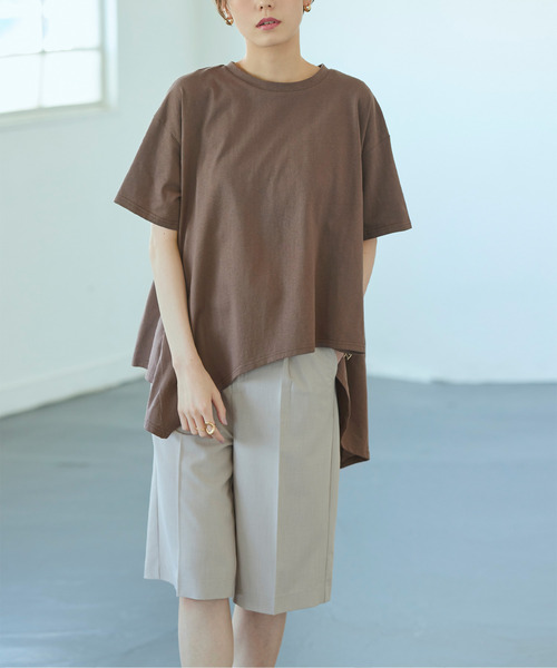 titivate(ティティベイト)の「ランダムヘムフレアTシャツ(Tシャツ/カットソー・レディース・オフホワイト/パープル/モカ/ブラック・S/M)」の11枚目の写真