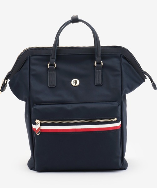 TOMMY HILFIGER(トミーヒルフィガー)の「ベーシックバックパック(バックパック/リュック・レディース・ブルー/ネイビー/ベージュ・FREE)」の1枚目の写真