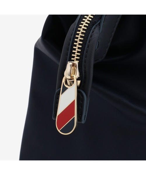 TOMMY HILFIGER(トミーヒルフィガー)の「ベーシックバックパック(バックパック/リュック・レディース・ブルー/ネイビー/ベージュ・FREE)」の12枚目の写真