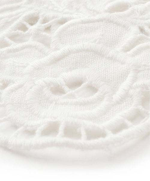 JOURNAL STANDARD relume（ジャーナルスタンダード　レリューム）の「リネンカットワーク刺繍付け襟（その他小物・レディース・ホワイト・FREE）」の2枚目の写真