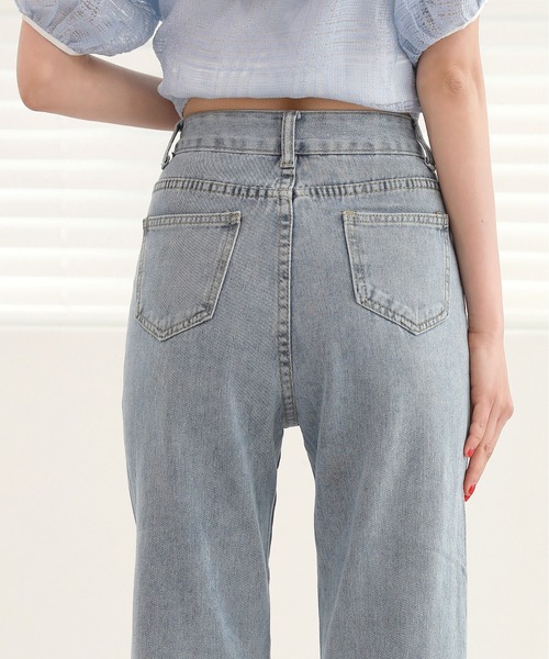 by muni:r(バイ ムニール)の「ストレートフィットスタンダードデニムパンツ(デニムパンツ・レディース・ライトブルー・SMALL/MEDIUM/LARGE)」の14枚目の写真