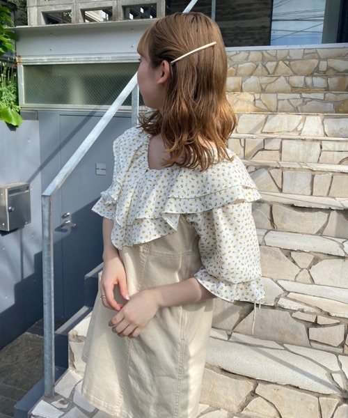 one after another NICE CLAUP(ワンアフターアナザーナイスクラップ)の「ラッフルフリル半袖ブラウス(シャツ/ブラウス・レディース・サックスブルー/アイボリー/ホワイト系その他/ベージュ系その他・FREE)」の21枚目の写真