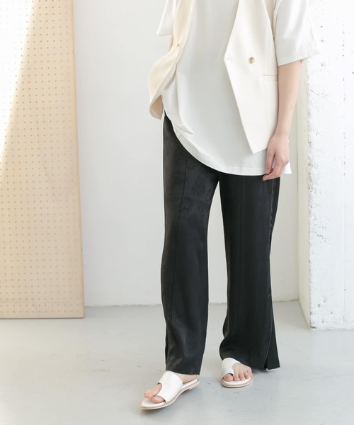 KBF（ケイビーエフ）の「ジャガードイージーパンツ（その他パンツ・レディース・ブラック/グレー/アイボリー・ONE）」の13枚目の写真