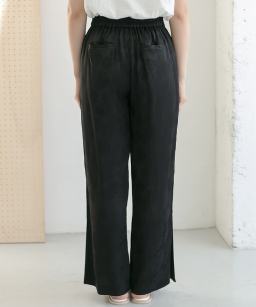 KBF（ケイビーエフ）の「ジャガードイージーパンツ（その他パンツ・レディース・ブラック/グレー/アイボリー・ONE）」の17枚目の写真