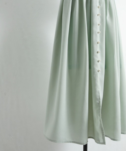 tocco closet(トッコ クローゼット)の「パール付きスキッパーデザインワンピース(ワンピース・レディース・ネイビー/ミント/グレイッシュベージュ・M)」の22枚目の写真