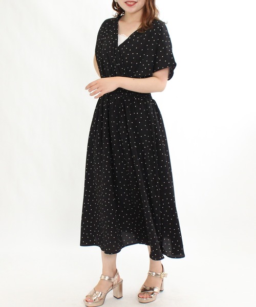 TRUDEA（トルディア）の「リネンライクカシュクールワンピース（ワンピース・レディース・ブルー/ブラック×ホワイト/グレイッシュベージュ・MEDIUM/LARGE）」の12枚目の写真