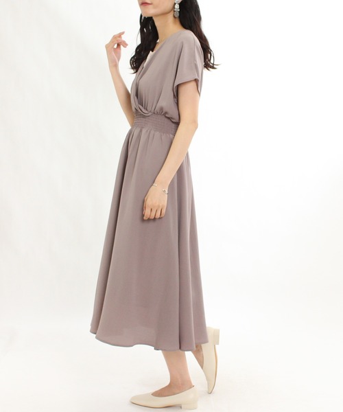 TRUDEA（トルディア）の「リネンライクカシュクールワンピース（ワンピース・レディース・ブルー/ブラック×ホワイト/グレイッシュベージュ・MEDIUM/LARGE）」の21枚目の写真