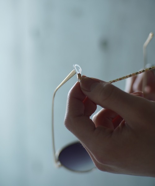 dictionary（ディクショナリー）の「【dictionary】メガネ・サングラスチェーン/マスクストラップ（メガネ・レディース・ブラック/シルバー/ゴールド/ゴールド系その他2/シルバー系その他3/シルバー系その他/ブラック系その他/シルバー系その他2/ブラック系その他2/ゴールド系その他/ゴールド系その他3・FREE）」の15枚目の写真