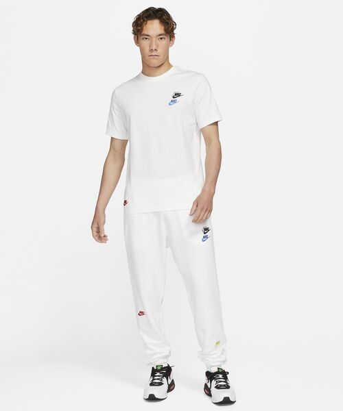NIKE（ナイキ）の「ナイキ スポーツウェア メンズ Tシャツ / ルーズシルエット ユニセックス / NIKE（Tシャツ/カットソー・メンズ・パープル系その他/ブラック/ホワイト・M/L/S/2XL/XL/XS）」の4枚目の写真