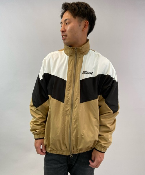DC（ディーシー）の「DC/ディーシー　パッカブル ナイロンジャケット DJK214004（ナイロンジャケット・メンズ・ベージュ/ブラック・XL/M/L）」の14枚目の写真