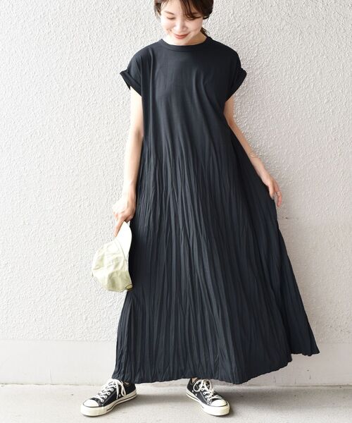 SHIPS Days（シップスデイズ）の「SHIPS Days:ジャージープリーツワンピース◇（ワンピース・レディース・ブラック/キャメル・ONE SIZE）」の14枚目の写真