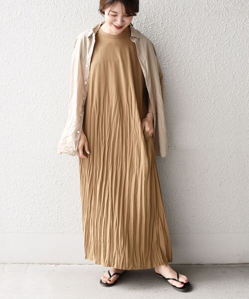 SHIPS Days（シップスデイズ）の「SHIPS Days:ジャージープリーツワンピース◇（ワンピース・レディース・ブラック/キャメル・ONE SIZE）」の15枚目の写真