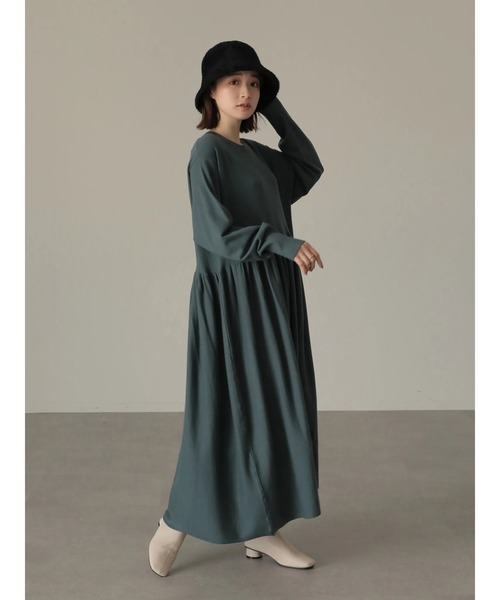 AMERICAN HOLIC(アメリカンホリック)の「ドルマンギャザーニットワンピース(ワンピース・レディース・ブラック/イエロー/ブルー/テラコッタ・FREE)」の15枚目の写真