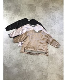 バックプリーツプルオーバー