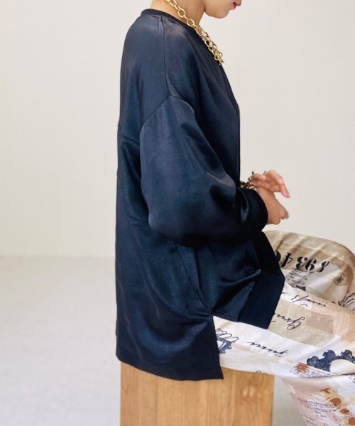 TEVALT（ヴァレット）の「バックプリーツプルオーバー（Tシャツ/カットソー・レディース・ブラック/モカ/グレー系・38）」の4枚目の写真