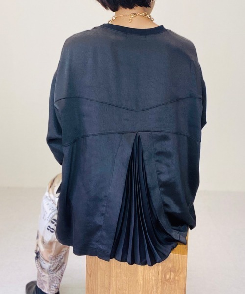 TEVALT（ヴァレット）の「バックプリーツプルオーバー（Tシャツ/カットソー・レディース・ブラック/モカ/グレー系・38）」の18枚目の写真