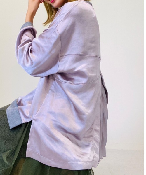 TEVALT（ヴァレット）の「バックプリーツプルオーバー（Tシャツ/カットソー・レディース・ブラック/モカ/グレー系・38）」の15枚目の写真