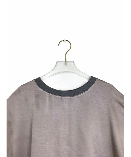 TEVALT（ヴァレット）の「バックプリーツプルオーバー（Tシャツ/カットソー・レディース・ブラック/モカ/グレー系・38）」の9枚目の写真