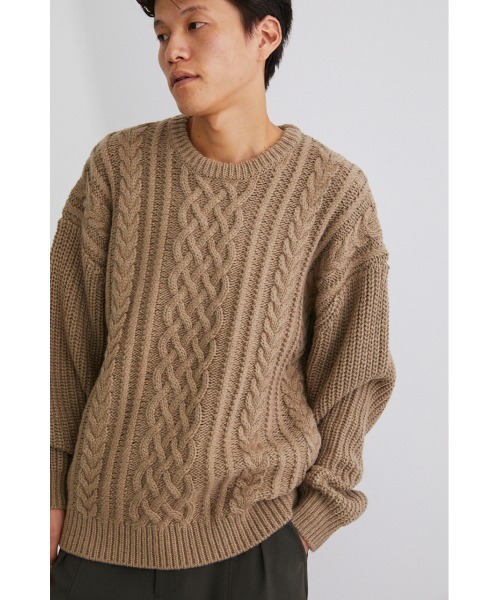 STYLEMIXER(スタイルミキサー)の「ケーブルニットルーズトップ(ニット/セーター・メンズ・ブラック/ベージュ/キャメル/グレー・LARGE/MEDIUM/X-LARGE)」の14枚目の写真