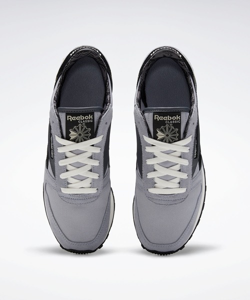 Reebok(リーボック)の「クラシック レザー AZ / Classic Leather AZ Shoes(スニーカー・メンズ・サンドベージュ/グレー系その他・22.5cm/23.5cm/24.5cm/25.5cm/26.5cm/27.5cm/28.5cm/23.0cm/24.0cm/25.0cm/26.0cm/27.0cm/28.0cm/29.0cm/22.0cm)」の11枚目の写真