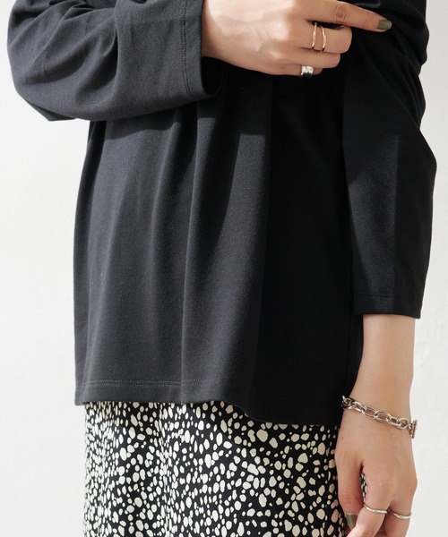 DISCOAT（ディスコート）の「【WEB限定】刺繍ロゴロンT（Tシャツ/カットソー・レディース・ブラック/グリーン/ホワイト×レッド/ホワイト×グリーン/ブルー/ベージュ/チャコールグレー/ホワイト×ブラック/ホワイト×ブルー/ホワイト×シルバー・FREE）」の20枚目の写真