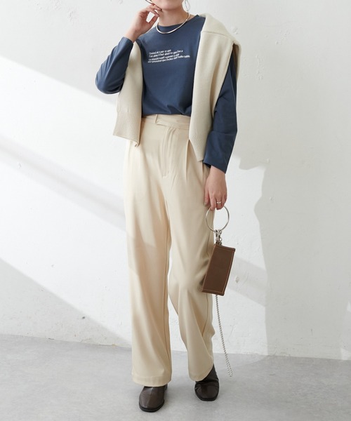 DISCOAT（ディスコート）の「【WEB限定】刺繍ロゴロンT（Tシャツ/カットソー・レディース・ブラック/グリーン/ホワイト×レッド/ホワイト×グリーン/ブルー/ベージュ/チャコールグレー/ホワイト×ブラック/ホワイト×ブルー/ホワイト×シルバー・FREE）」の11枚目の写真