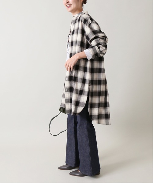 IENA(イエナ)の「ハイカット ネルチェックロングシャツ◆(シャツ/ブラウス・レディース・ホワイト/ブラック・38/36)」の8枚目の写真
