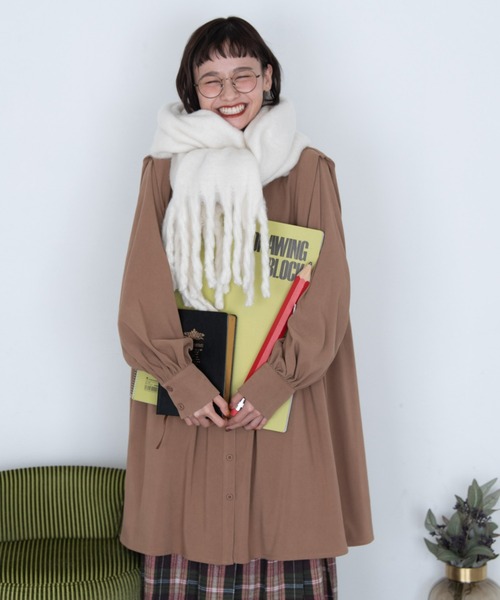 MERLOT(メルロー)の「もこもこマフラー(マフラー・レディース・ブラック/アイボリー/オレンジ/グリーン・FREE)」の20枚目の写真