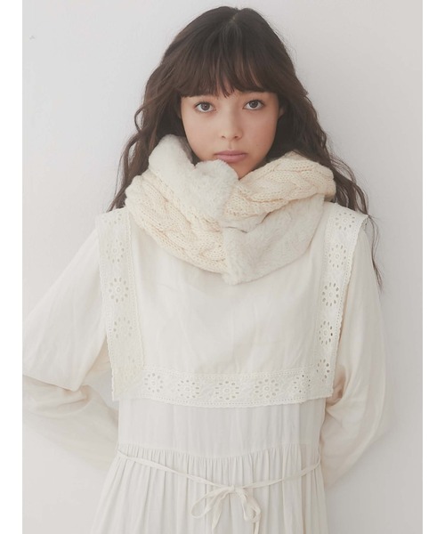 merry jenny（メリージェニー）の「ファーコンビニットスヌード（ネックウォーマー/スヌード・レディース・ブラック/アイボリー・FREE）」の10枚目の写真