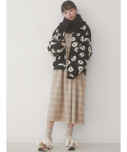 merry jenny（メリージェニー）の「ファーコンビニットスヌード（ネックウォーマー/スヌード・レディース・ブラック/アイボリー・FREE）」の18枚目の写真