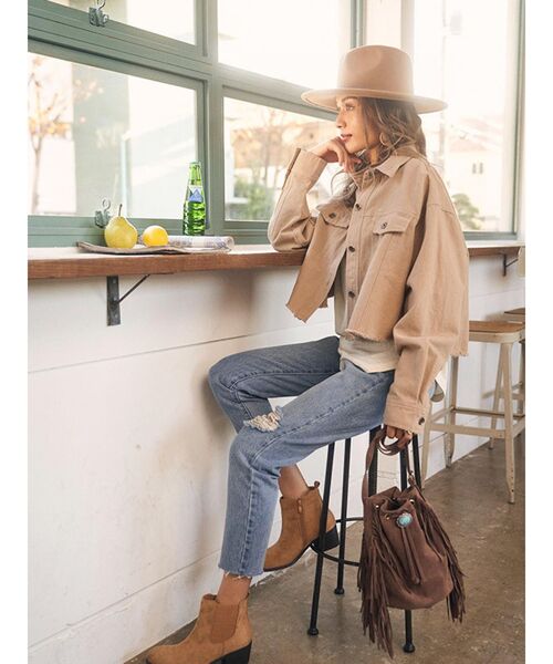 To the sea(トゥーザシー)の「サイドゴアショートブーツ(ブーツ・レディース・ベージュ/ブラウン・SMALL/LARGE/MEDIUM)」の3枚目の写真