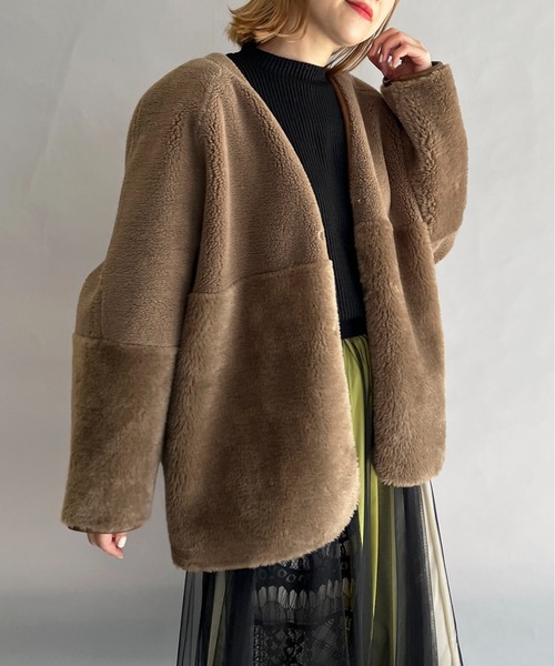 LUGIVA（ルギヴァ）の「ボアxフェイクスエードリバーシブルコート