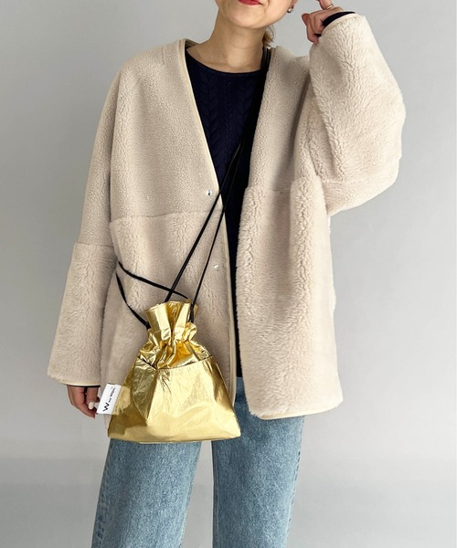 LUGIVA(ルギヴァ)の「ボアxフェイクスエードリバーシブルコート(ムートンコート・レディース・ブラウン/オフホワイト・M)」の2枚目の写真