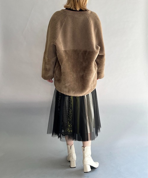 LUGIVA（ルギヴァ）の「ボアxフェイクスエードリバーシブルコート