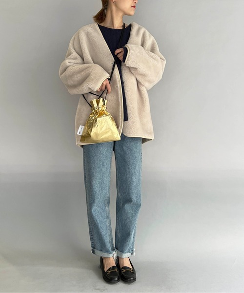 LUGIVA(ルギヴァ)の「ボアxフェイクスエードリバーシブルコート(ムートンコート・レディース・ブラウン/オフホワイト・M)」の9枚目の写真