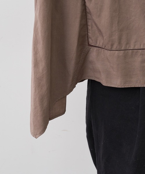 PUAL CE CIN(ピュアルセシン)の「はしご刺繍プルオーバーブラウス(シャツ/ブラウス・レディース・ベージュ/ブルー/モカ/スミクロ・FREE)」の7枚目の写真