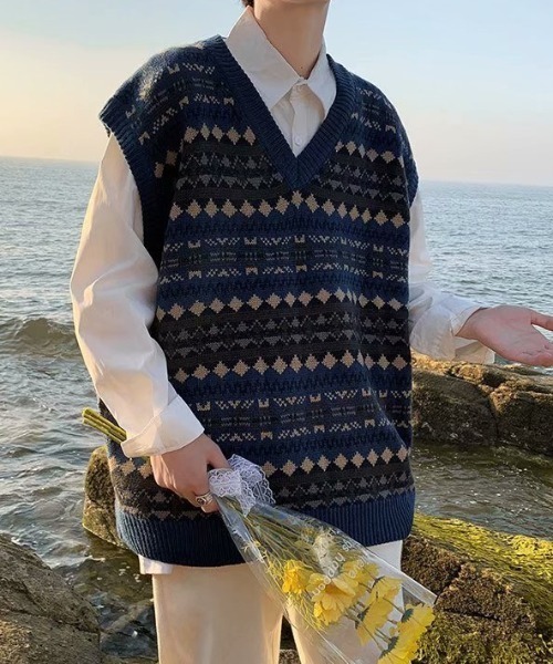 Mimma/Mimaa（ミマ）の「【Mimma/Mimaa】ジャガードニットベスト（ベスト・メンズ・ベージュ/ブルー・FREE）」の9枚目の写真