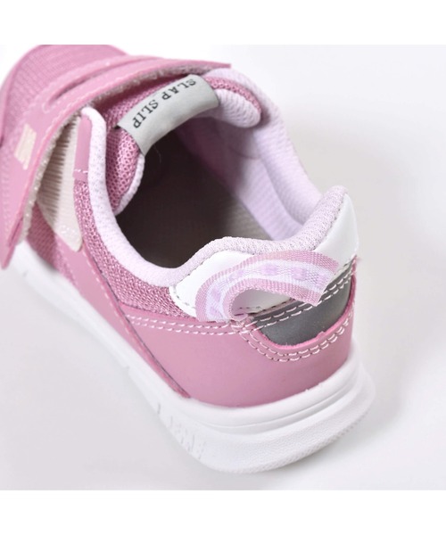 SLAP SLIP(スラップスリップ)の「SLAPSLIP/【 IFME × SLAP SLIP コラボアイテム 】 メッシュ ワンベルト スニーカー (15~19cm)(スニーカー・キッズ・ピンク/ベージュ/グリーン/ネイビー・16/19/18/17/15 )」の20枚目の写真
