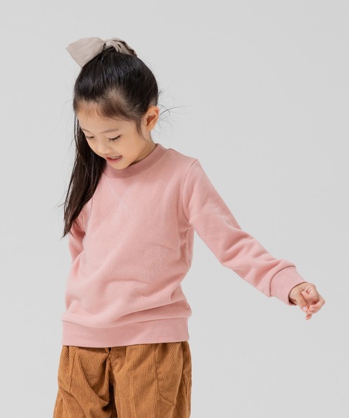 chil2（チルツー）の「裏起毛無地トレーナー（スウェット・キッズ・ホワイト/チャコールグレー/ブラック/ブラウン/ネイビー/ベージュ/カーキ/ワインレッド/マスタード/ピンク/ミント/クリーム/オレンジ系/ブルー/ラベンダー/グリーン・150cm/140cm/130cm/80ｃｍ/90cm/100cm/110cm/120cm）」の14枚目の写真