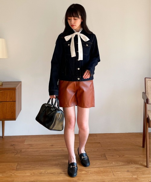 EPIMI E'PIMMY(エピミエピミー)の「〈Set upにも〉コンパクトスリムデニムジャケット(デニムジャケット・レディース・ブラック/ネイビー/ブルー・MEDIUM)」の20枚目の写真