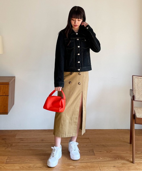 EPIMI E'PIMMY(エピミエピミー)の「〈Set upにも〉コンパクトスリムデニムジャケット(デニムジャケット・レディース・ブラック/ネイビー/ブルー・MEDIUM)」の17枚目の写真