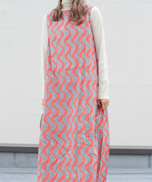 LE GLAZIK（ルグラジック）の「LE GLAZIK/ル グラジック　バティック　スリーブレスロングドレス　BATIK SLEEVELESS PRINT LONGDRESS ＃LG-G0017（ワンピース・レディース・イエロー/オレンジ/グリーン・36）」の7枚目の写真